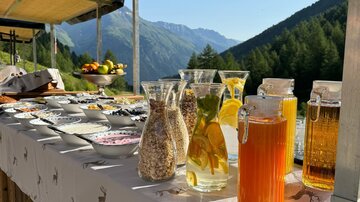 Larein Brunch 6