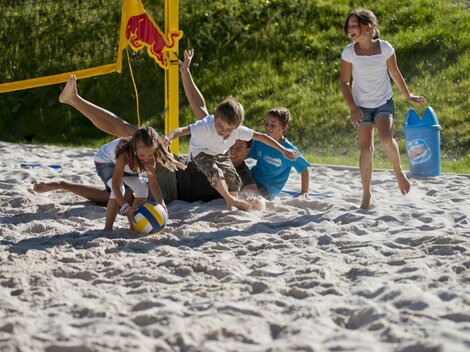 Beachvolleyball_01